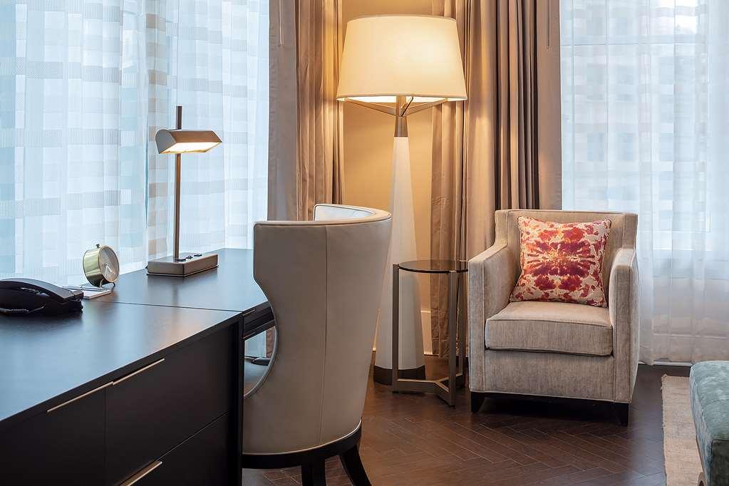 The Beatrice Hotel Providence Ruang foto